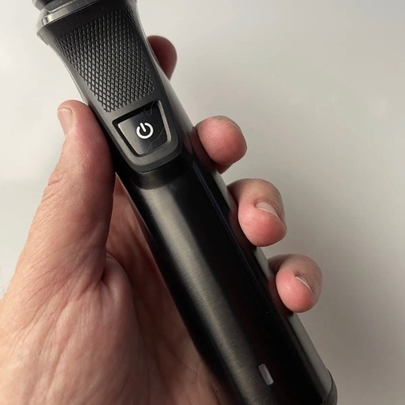 Philips Norelco Multigroom newest model 9000 black stainless steel MG9730/40 - Picture 10 of 11